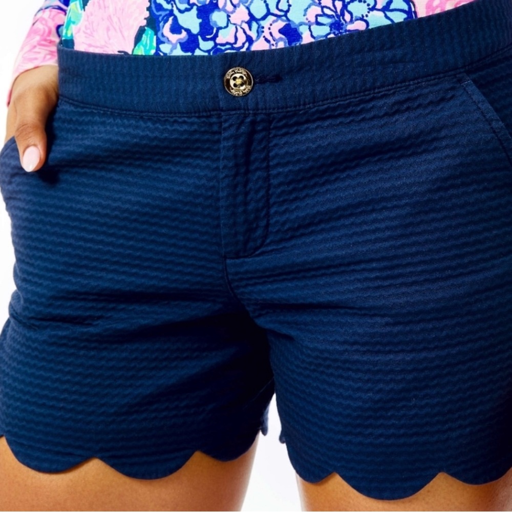 NWT Lilly Pulitzer Buttercup shorts Navy Blue 5 Inch 00